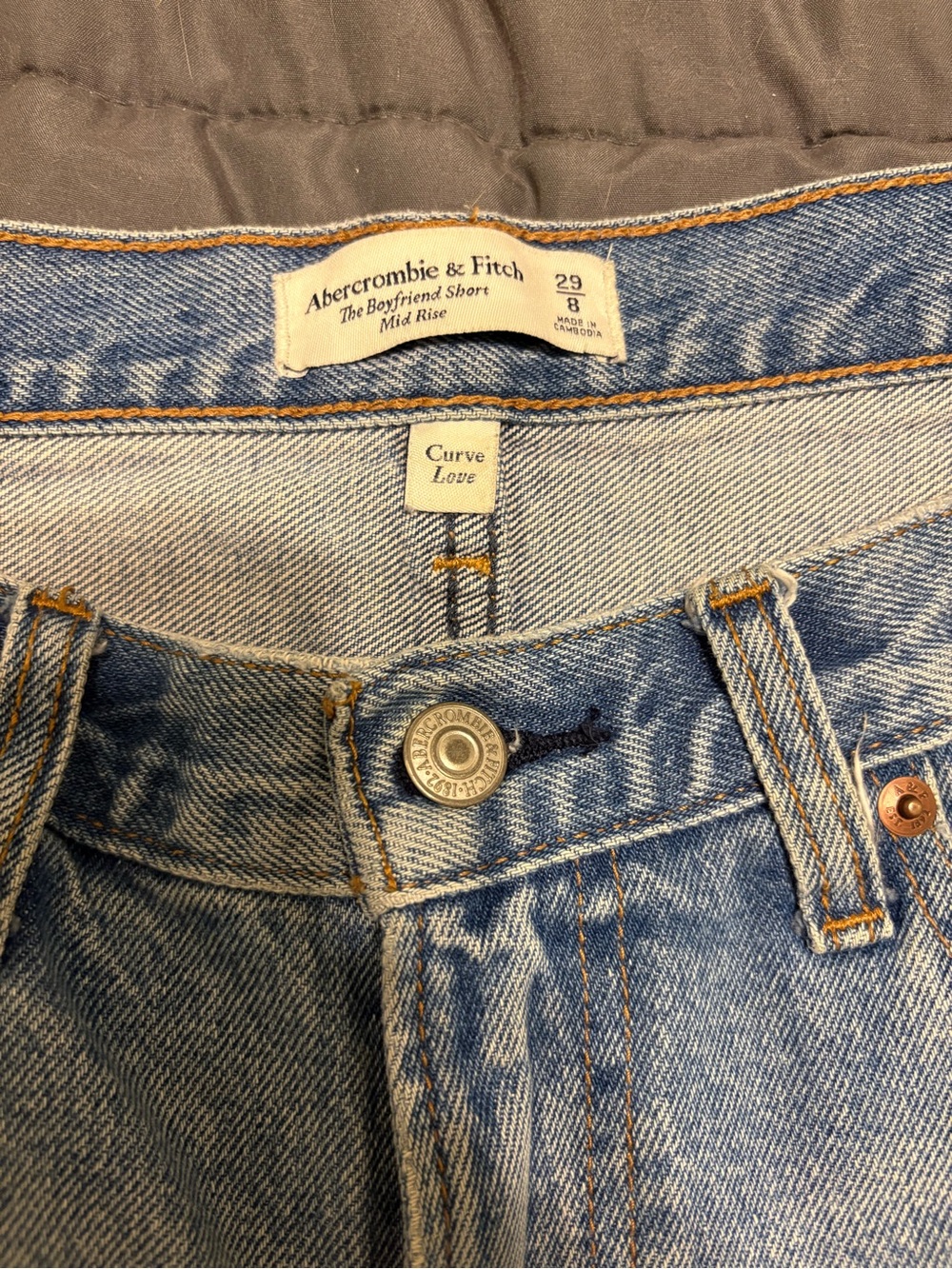 Abercrombie & Fitch Women's Curve Love Denim Cutoff Shorts - Picture 2 of 3